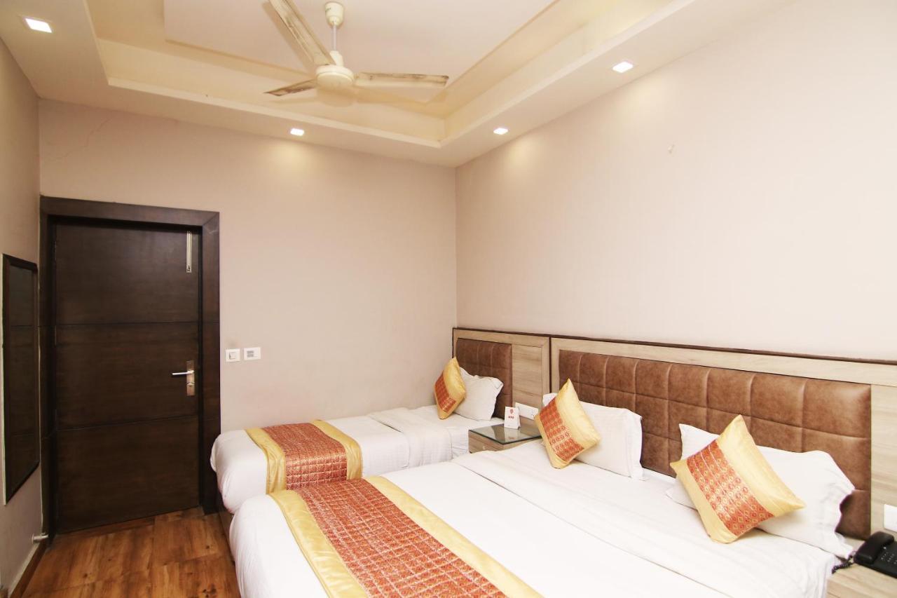 Hotel Merry Gold Neu-Delhi Exterior foto