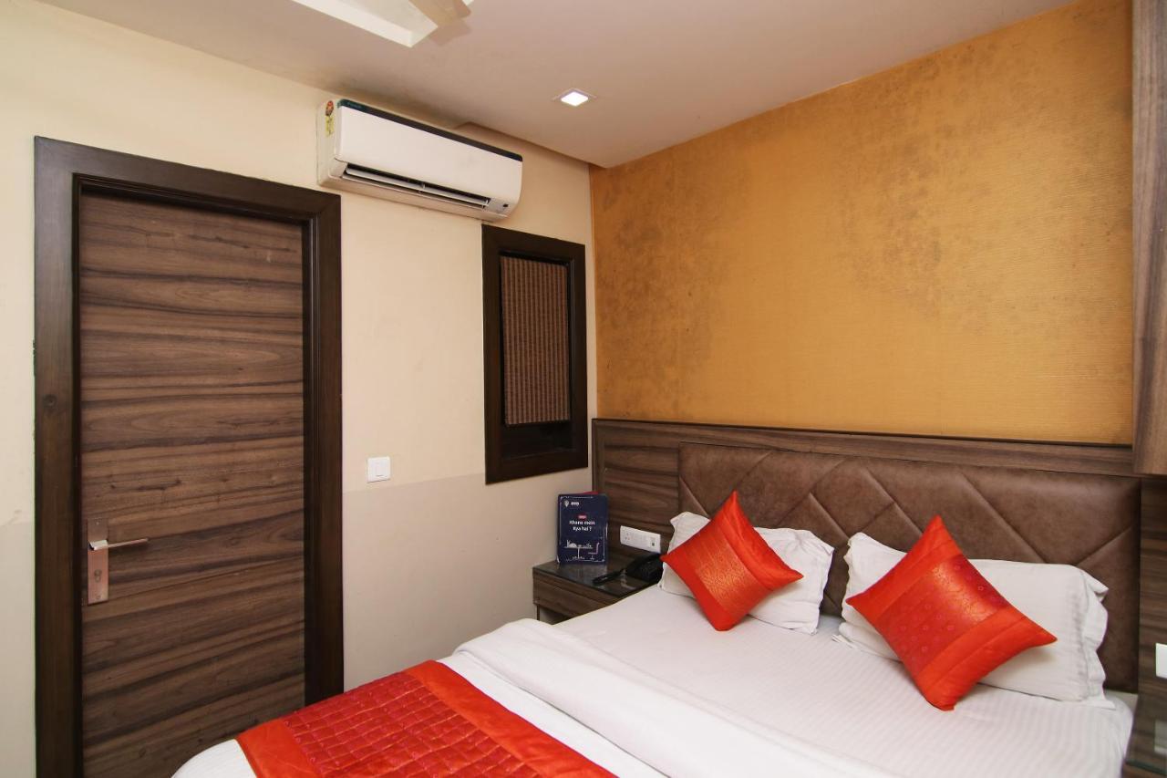 Hotel Merry Gold Neu-Delhi Exterior foto