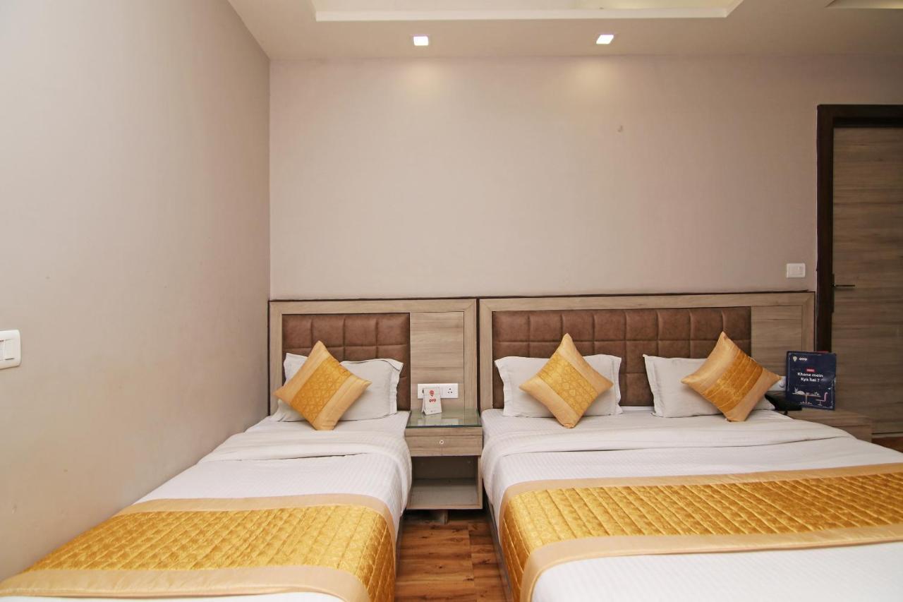Hotel Merry Gold Neu-Delhi Exterior foto
