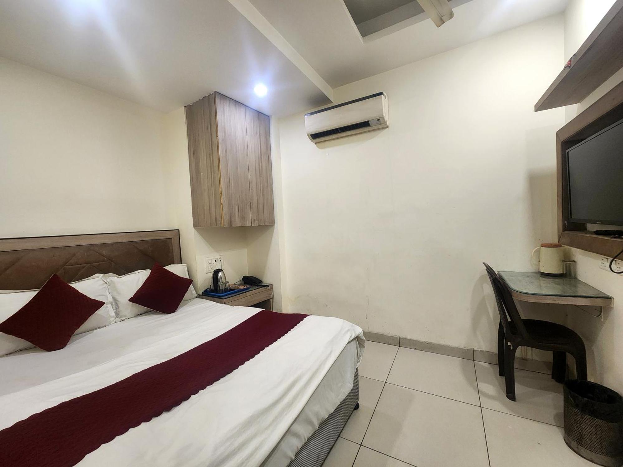 Hotel Merry Gold Neu-Delhi Exterior foto