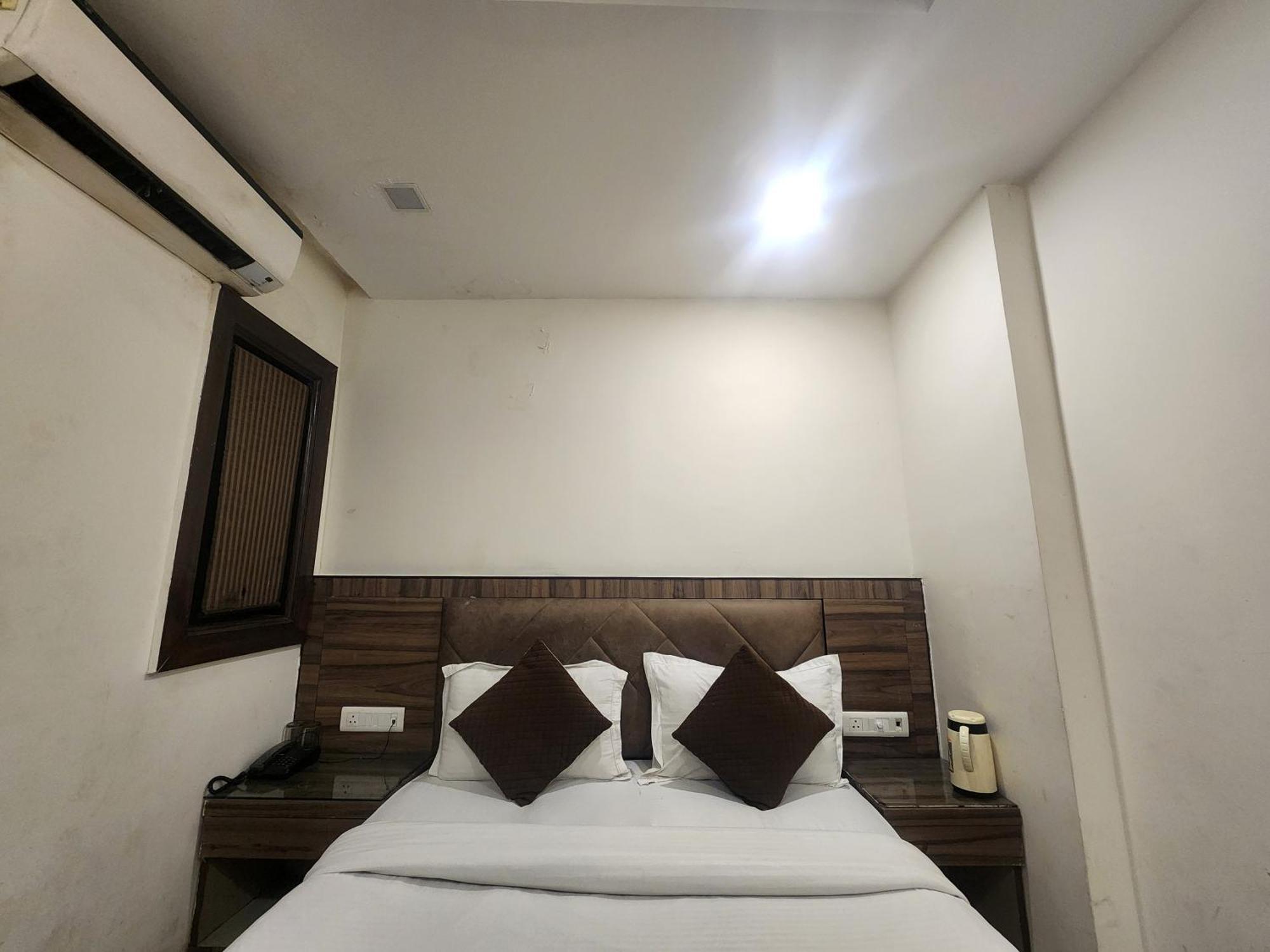 Hotel Merry Gold Neu-Delhi Exterior foto