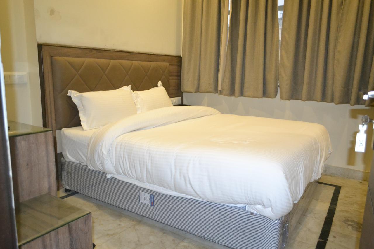 Hotel Merry Gold Neu-Delhi Exterior foto